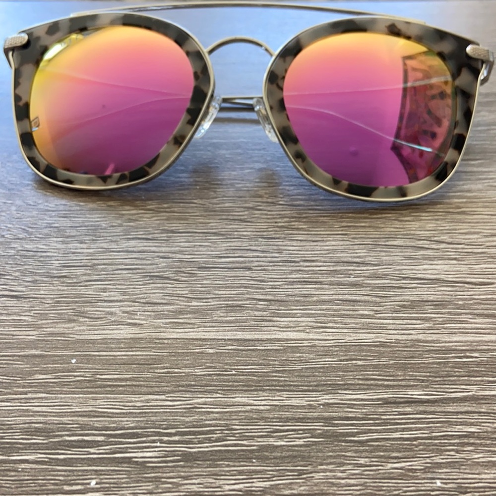 DIFF sunglasses